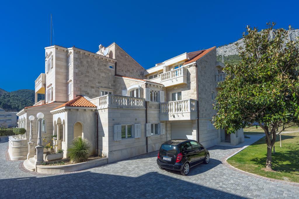 Apartments Anna Omiš Exterior foto